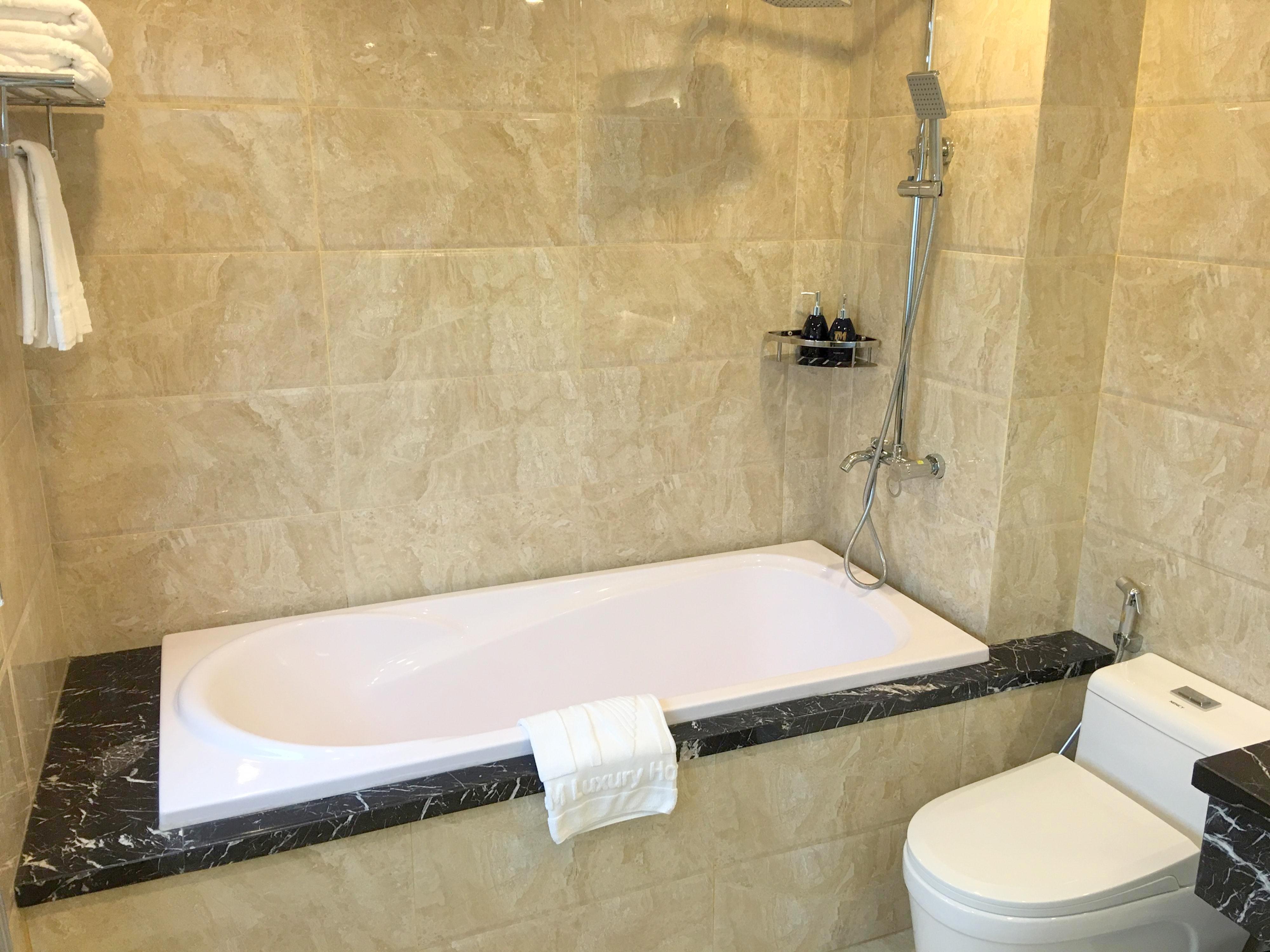 T&M Luxury Hotel Ханой Екстериор снимка